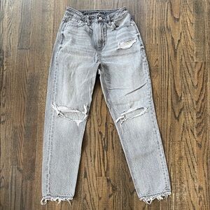 American Eagle Outfitters Light Gray Distressed Boyfriend Jeans